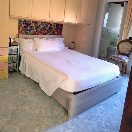 B&B Is Pranus A Mari Casa Privata Соланас Экстерьер фото