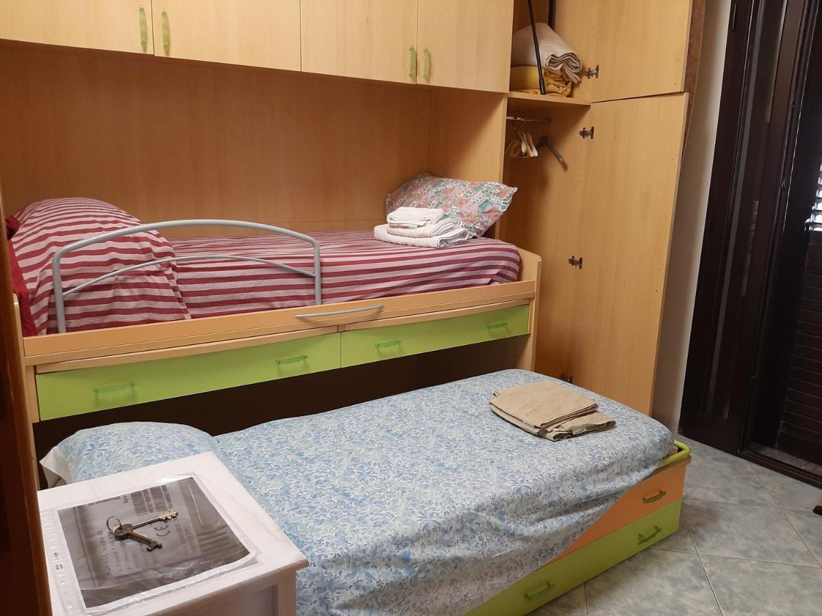 B&B Is Pranus A Mari Casa Privata Соланас Экстерьер фото